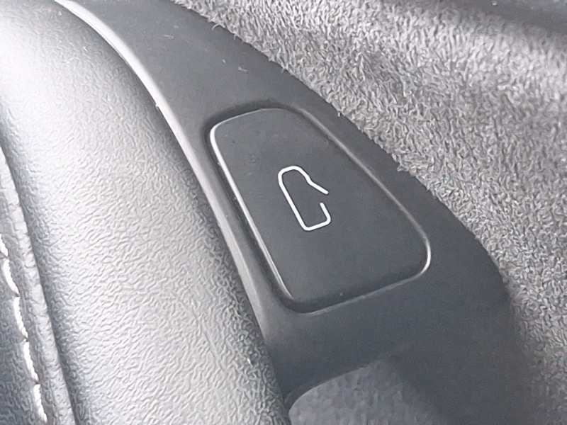 Used Tesla Model 3 2021 for sale - 76560378: Photo 15