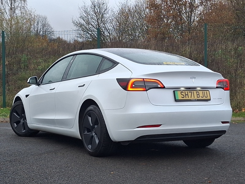 Used Tesla Model 3 2021 for sale - 76560378: Photo 3