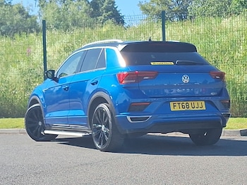 Used Volkswagen T-Roc 2019 for sale - 79061157: Photo