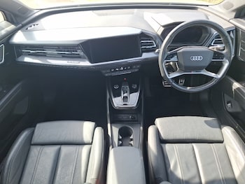 Used Audi Q4 e-tron 2022 for sale - 79489607: Photo
