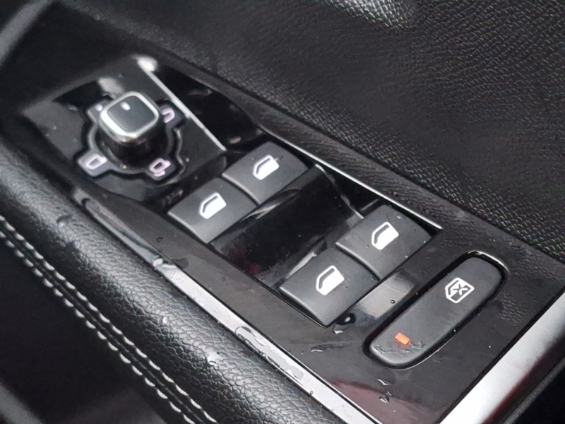 Used Vauxhall Astra 2022 for sale - 76970259: Photo 16