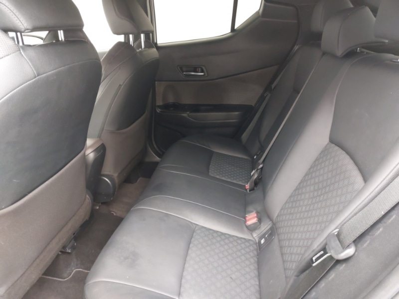 Used Toyota C-HR 2020 for sale - 77663892: Photo 6