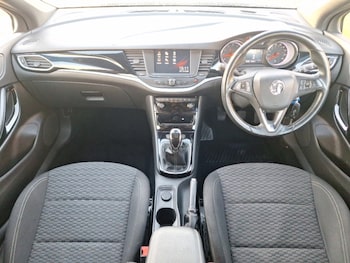 Used Vauxhall Astra 2016 for sale - 76464964: Photo