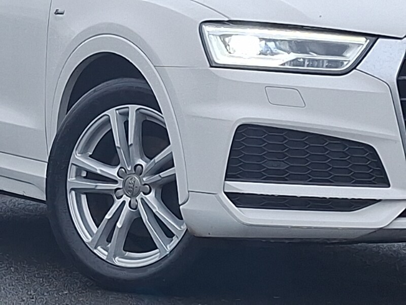 Used Audi Q3 2017 for sale - 76492955: Photo 9