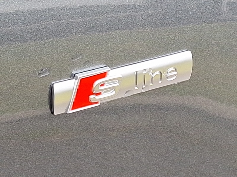 Used Audi Q3 2017 for sale - 77987976: Photo 12