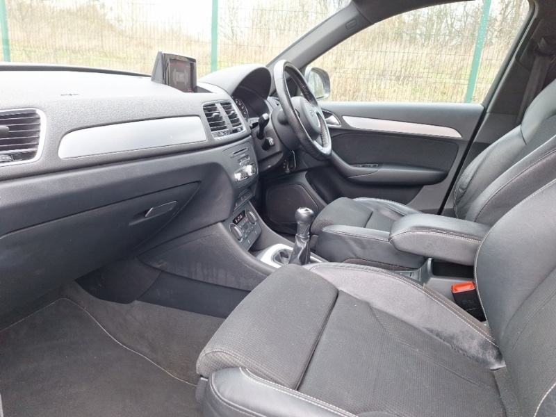 Used Audi Q3 2017 for sale - 77987976: Photo 5