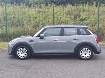 Used MINI Hatch 2021 for sale - 79393670: Photo