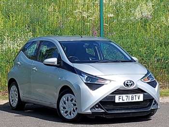 2021 - 1.0 VVT-i X-Play TSS 5dr
