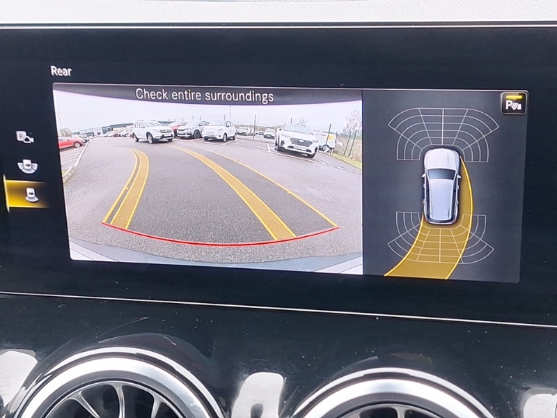 Used Mercedes-Benz EQB 2023 for sale - 78099343: Photo 11