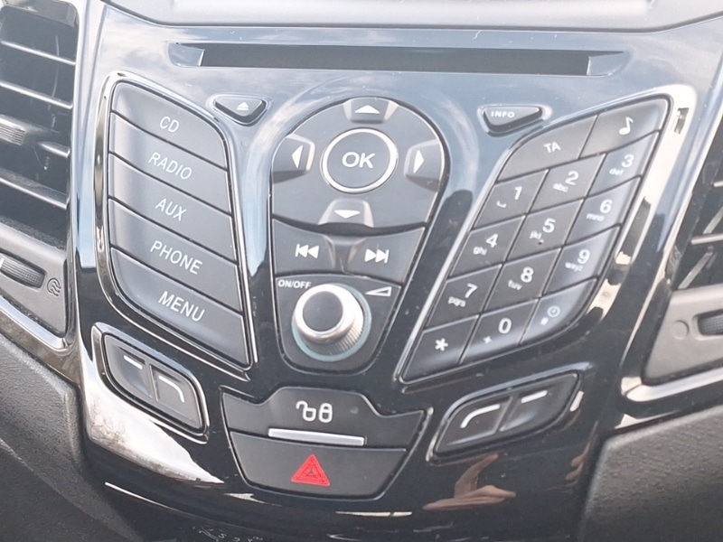 Used Ford Fiesta 2015 for sale - 76834482: Photo 13