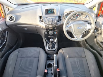 Used Ford Fiesta 2015 for sale - 76834482: Photo