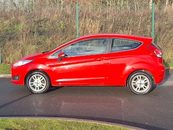 Used Ford Fiesta 2015 for sale - 76834482: Photo