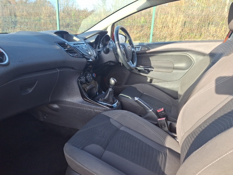 Used Ford Fiesta 2015 for sale - 76834482: Photo 5
