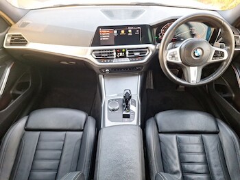 Used BMW 3 Series 2021 for sale - 77371215: Photo