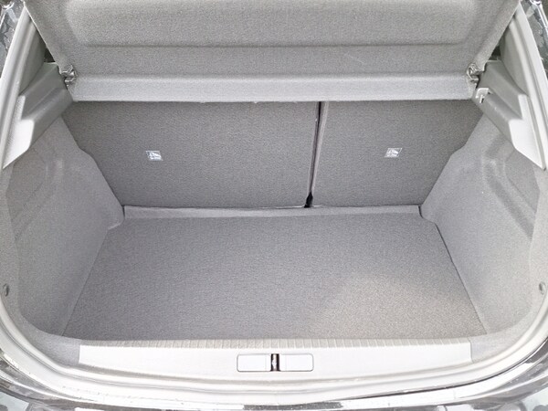 Used Vauxhall Corsa 2025 for sale - 76054114: Photo 8