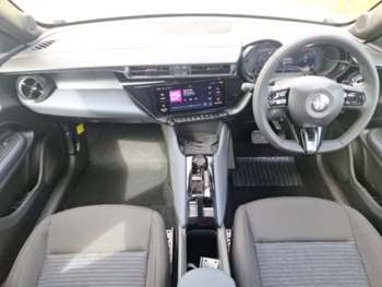 Used Alfa Romeo Junior 2025 for sale - 75408956: Photo