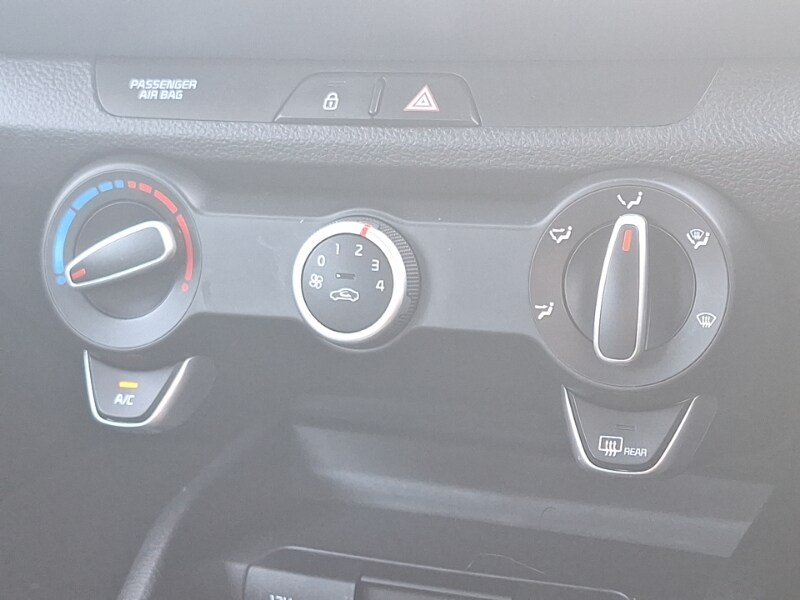 Used Kia Stonic 2023 for sale - 77933372: Photo 13