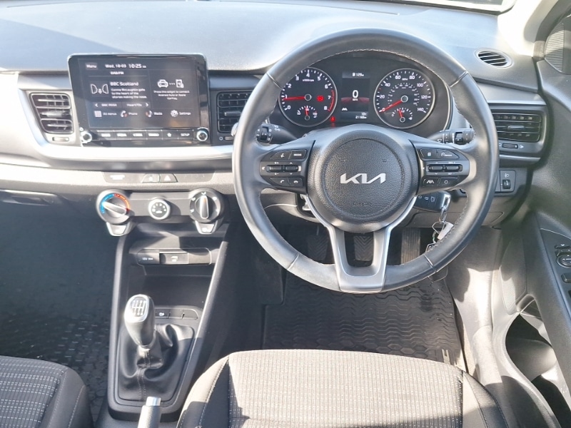 Used Kia Stonic 2023 for sale - 77933372: Photo 7