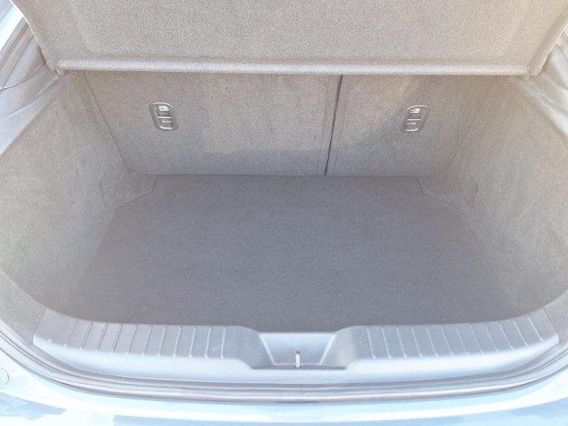 Used Mazda Mazda3 2022 for sale - 77782349: Photo 8