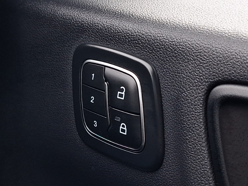 Used Ford Kuga 2024 for sale - 76533290: Photo 16