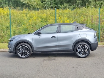 Used Alfa Romeo Junior 2025 for sale - 75510401: Photo