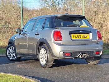 Used MINI Cooper 2019 for sale - 76779401: Photo