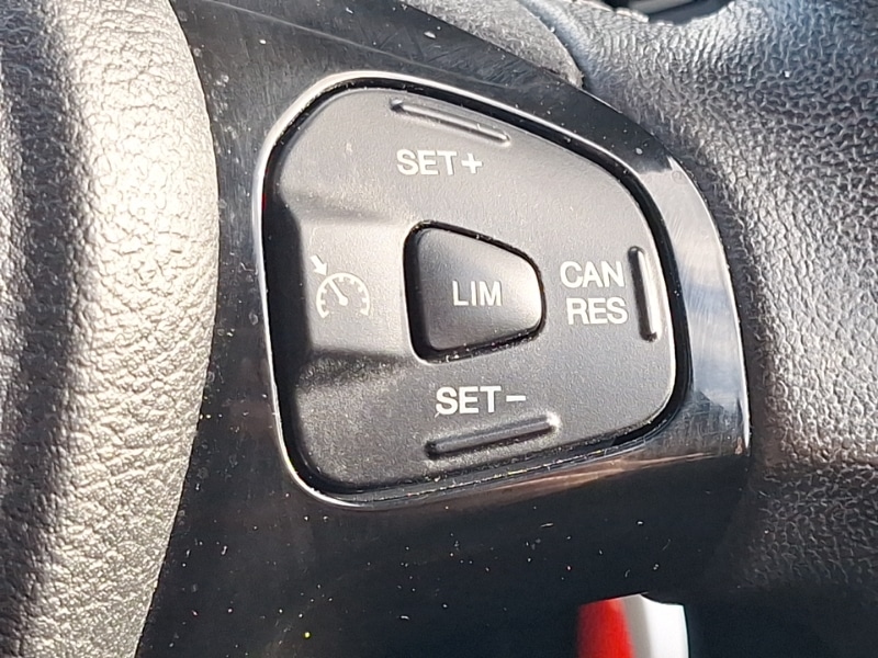 Used Ford Ka+ 2017 for sale - 76348270: Photo 19