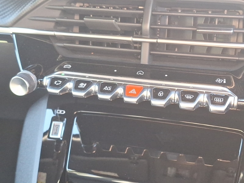 Used Peugeot 2008 2024 for sale - 77398934: Photo 14