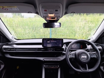 Used Jeep Avenger 2024 for sale - 78910137: Photo
