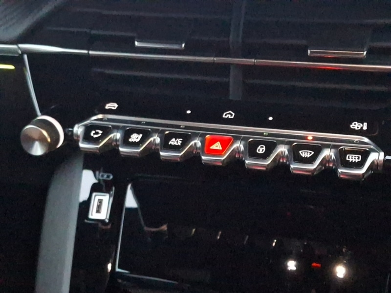 Used Peugeot 2008 2024 for sale - 76975107: Photo 14