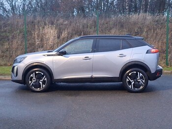 Used Peugeot 2008 2024 for sale - 76975107: Photo