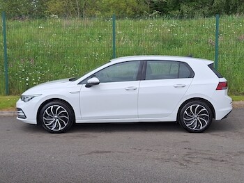 Used Volkswagen Golf 2023 for sale - 78669736: Photo