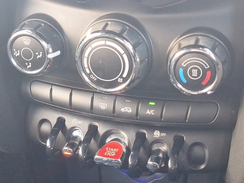 Used MINI Hatch 2019 for sale - 77947574: Photo 15