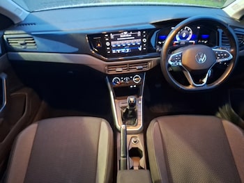 Used Volkswagen Polo 2023 for sale - 77324791: Photo