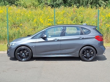 Used BMW 2 Series 2017 for sale - 79231798: Photo