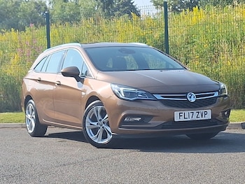 Used Vauxhall Astra 2017 for sale - 79214101: Photo