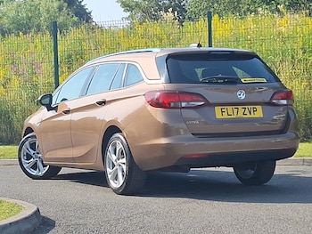 Used Vauxhall Astra 2017 for sale - 79214101: Photo