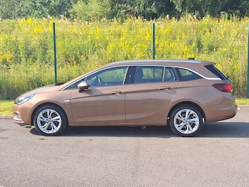 Used Vauxhall Astra 2017 for sale - 79214101: Photo
