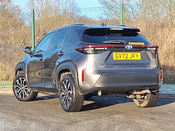 Used Toyota Yaris Cross 2022 for sale - 77078202: Photo