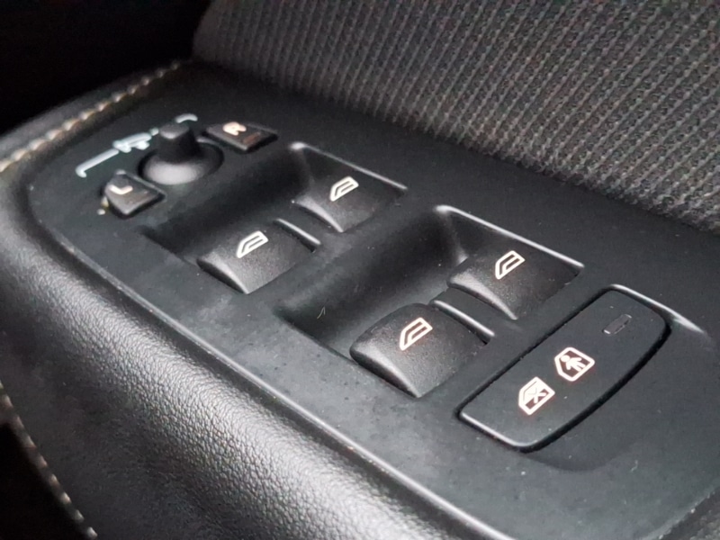 Used Volvo XC60 2024 for sale - 77338078: Photo 17