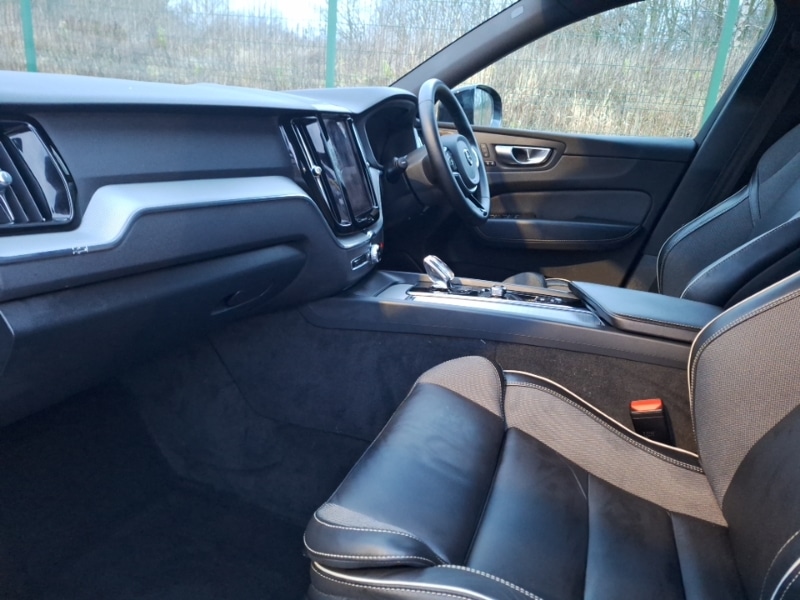 Used Volvo XC60 2024 for sale - 77338078: Photo 5