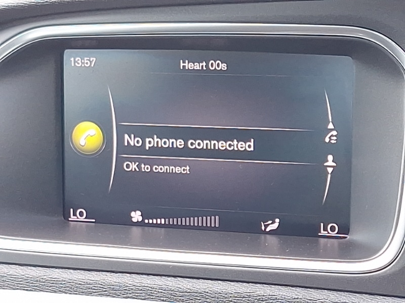 Used Volvo V40 2018 for sale - 77623212: Photo 11