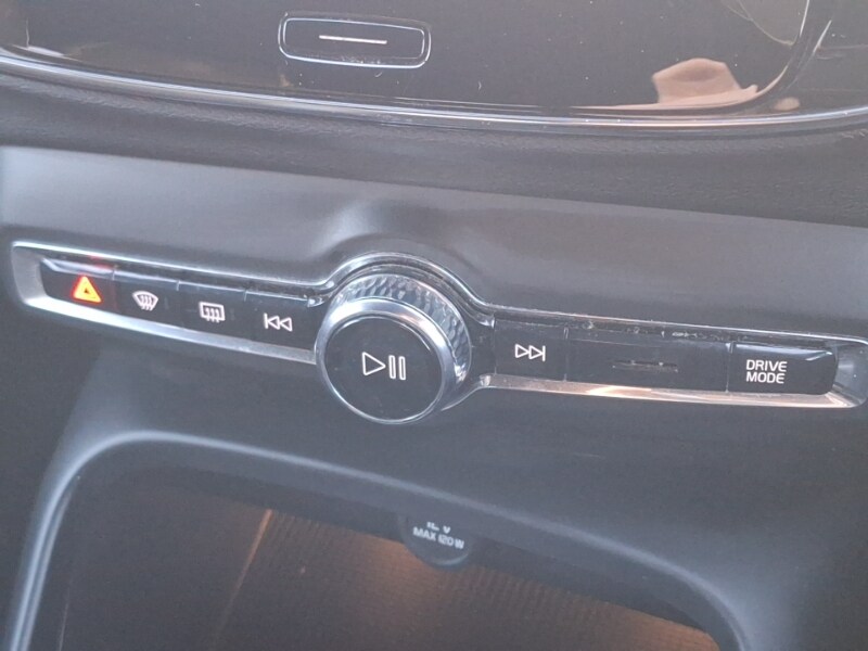 Used Volvo XC40 2020 for sale - 76695697: Photo 13