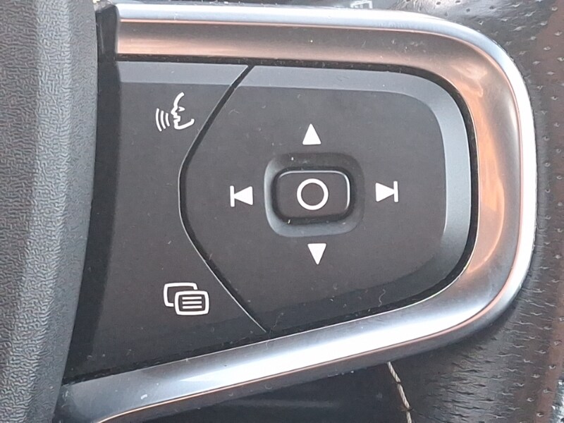 Used Volvo XC40 2020 for sale - 76695697: Photo 19