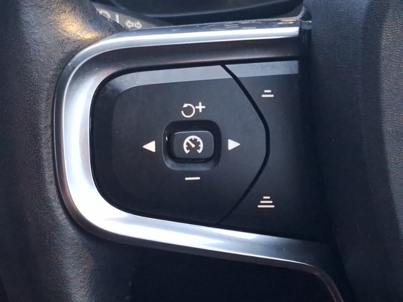 Used Volvo XC40 2020 for sale - 77392975: Photo 18