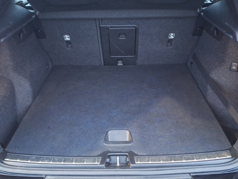 Used Volvo XC40 2020 for sale - 77392975: Photo 8