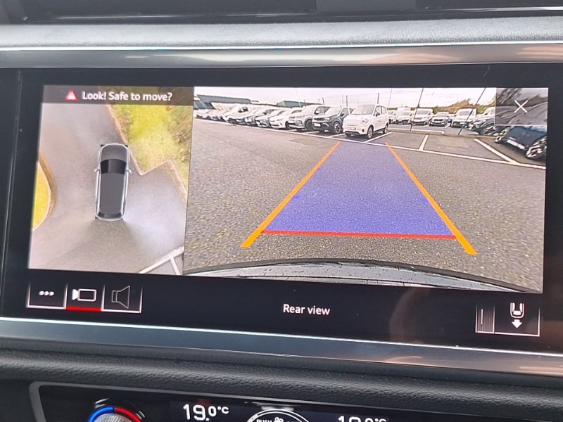 Used Audi Q3 2019 for sale - 77922691: Photo 11