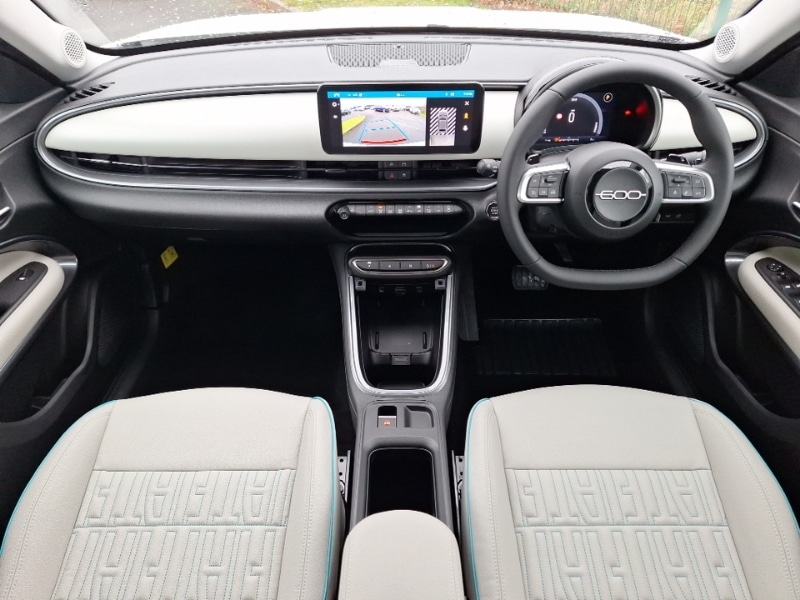 Used Fiat 600 2025 for sale - 76911664: Photo 2