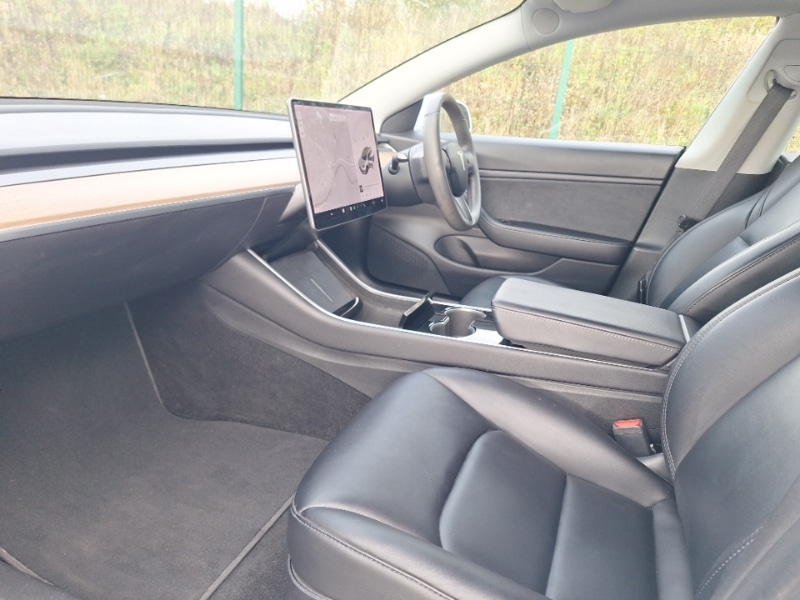 Used Tesla Model 3 2020 for sale - 76704826: Photo 5