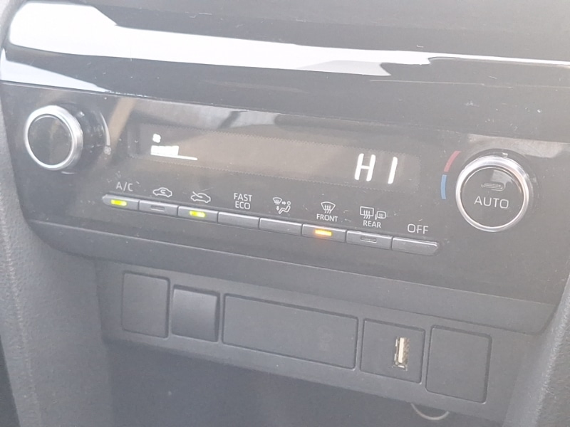 Used Toyota Yaris Cross 2022 for sale - 76983427: Photo 12